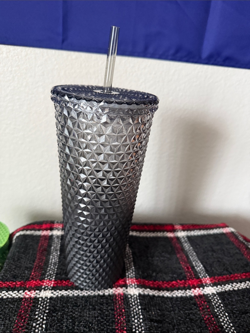 Mainstays Black Textured Reusable Tumbler with Clear Straw